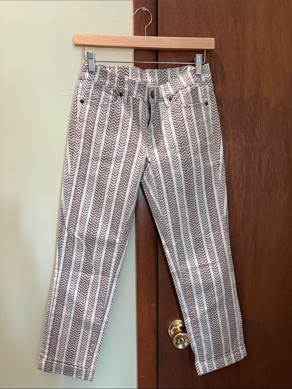 Chevron Stripe Cropped Pants in Cream, Brown and Blue